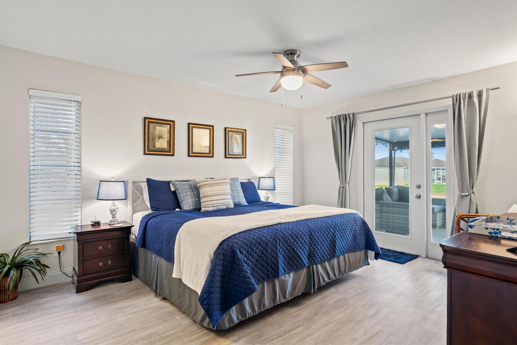 קייפ קורל Serenity Waterfront Villa With King Suite, Private Pool, Great Lanai Enclosure And Long Water Views מראה חיצוני תמונה