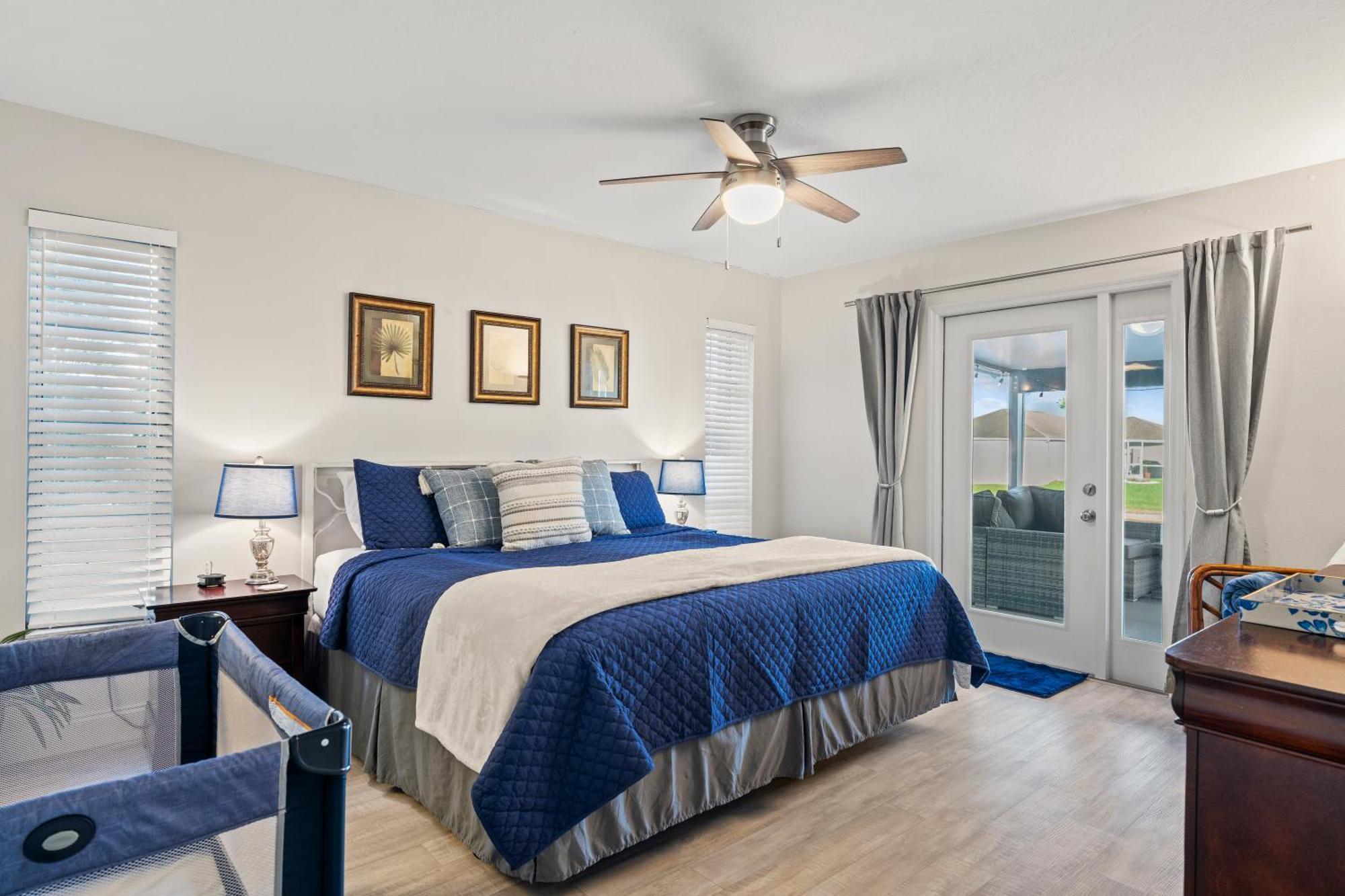 קייפ קורל Serenity Waterfront Villa With King Suite, Private Pool, Great Lanai Enclosure And Long Water Views מראה חיצוני תמונה