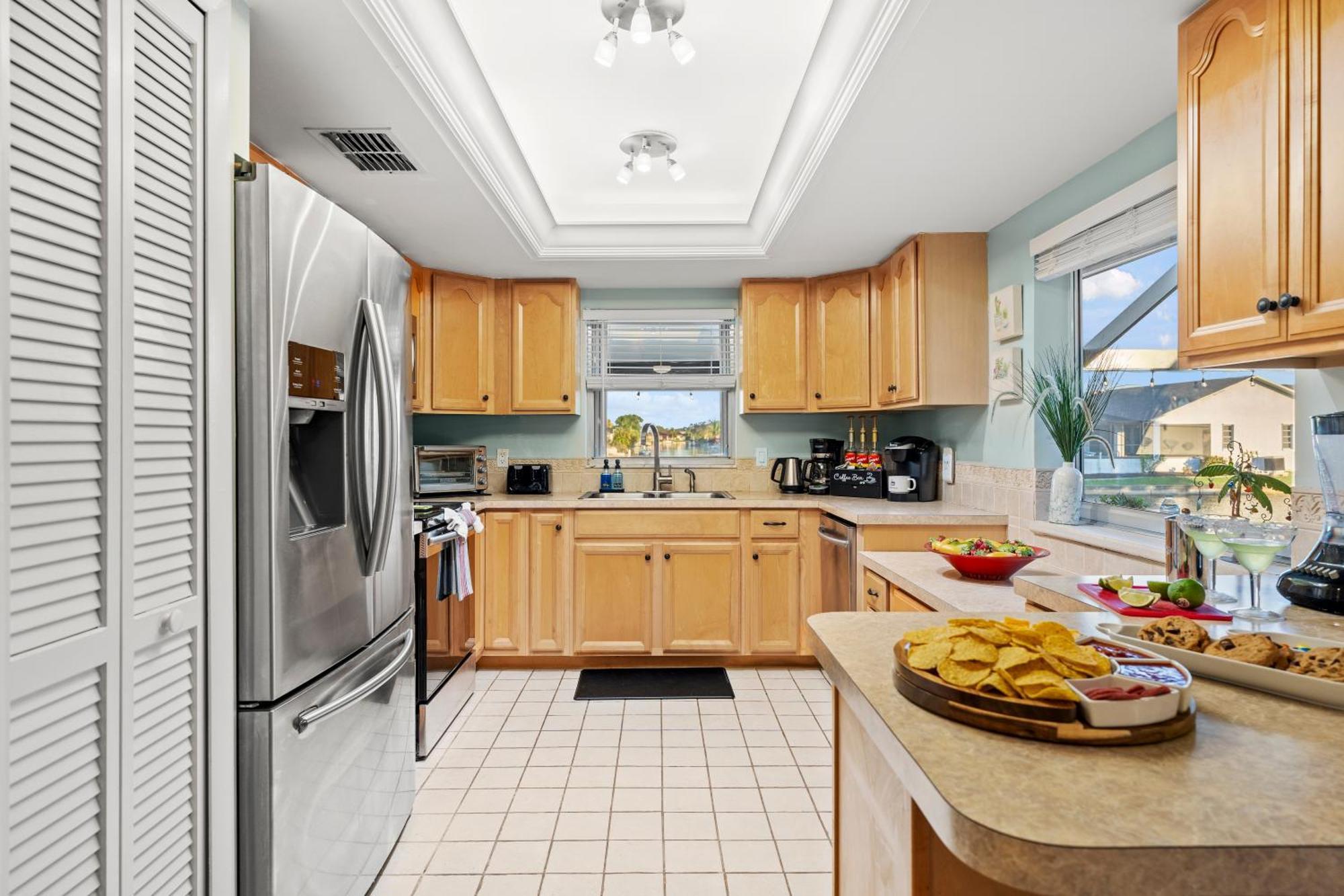 קייפ קורל Serenity Waterfront Villa With King Suite, Private Pool, Great Lanai Enclosure And Long Water Views מראה חיצוני תמונה